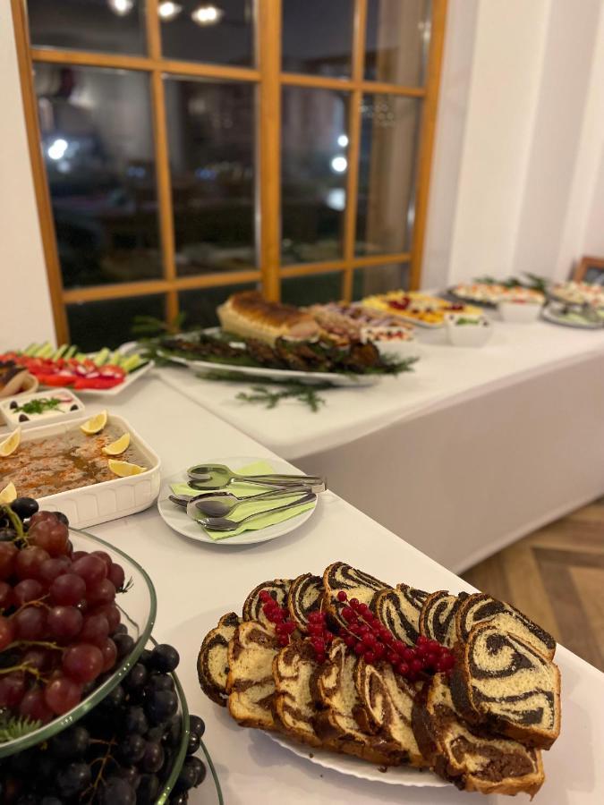 Pensiunea Coronita Vişeu de Sus Εξωτερικό φωτογραφία