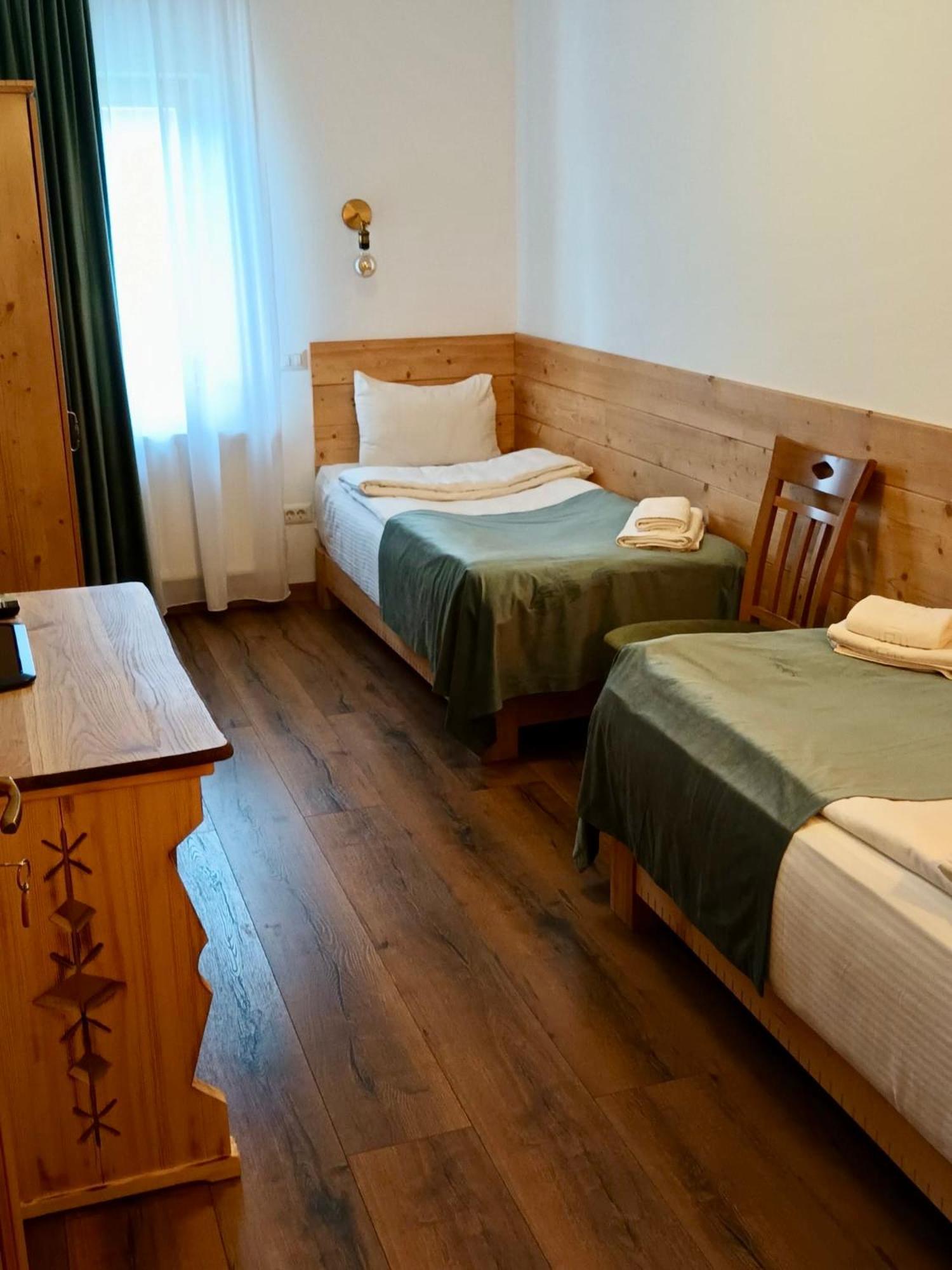 Pensiunea Coronita Vişeu de Sus Δωμάτιο φωτογραφία